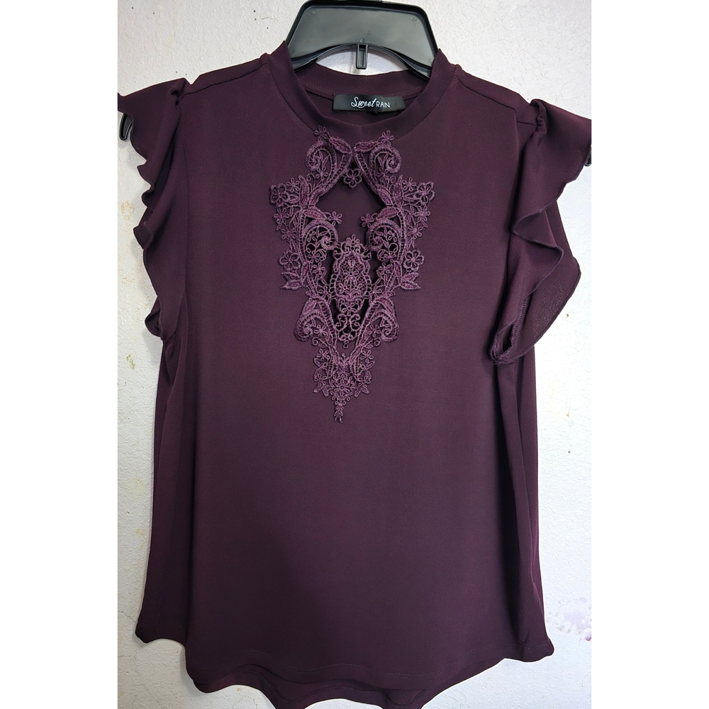 Stylish Purple Lace Top